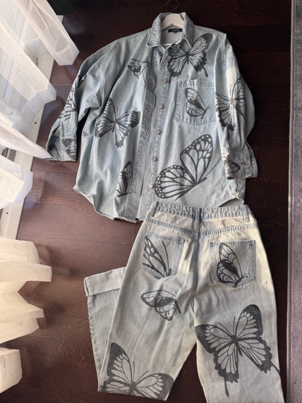Missguided Light Blue Denim Oversized Short and Jeans Set with Butterfly Print